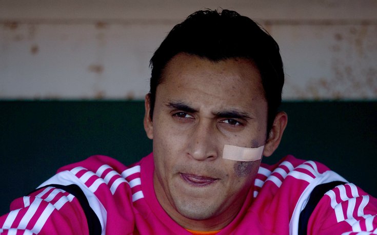 Реал предлага нов договор на Навас