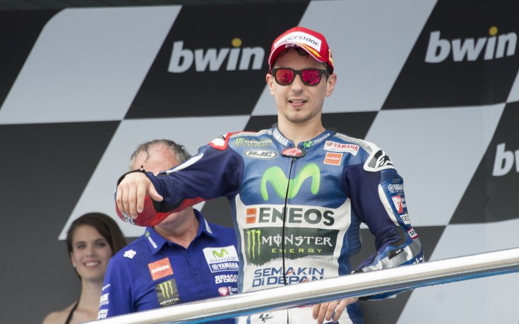 Хорхе Лоренсо остава в Ямаха и през 20016 година