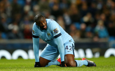 Жененият Яя Туре награби секси певица