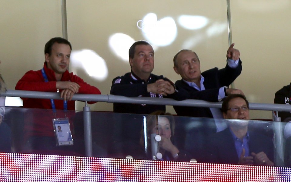 Путин наниза осем шайби в мач с ветерани от НХЛ