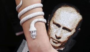 Путин притисна със закон чуждите НПО-та в Русия