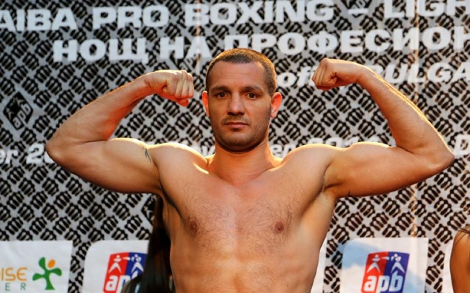 Невероятни победи за български боксори