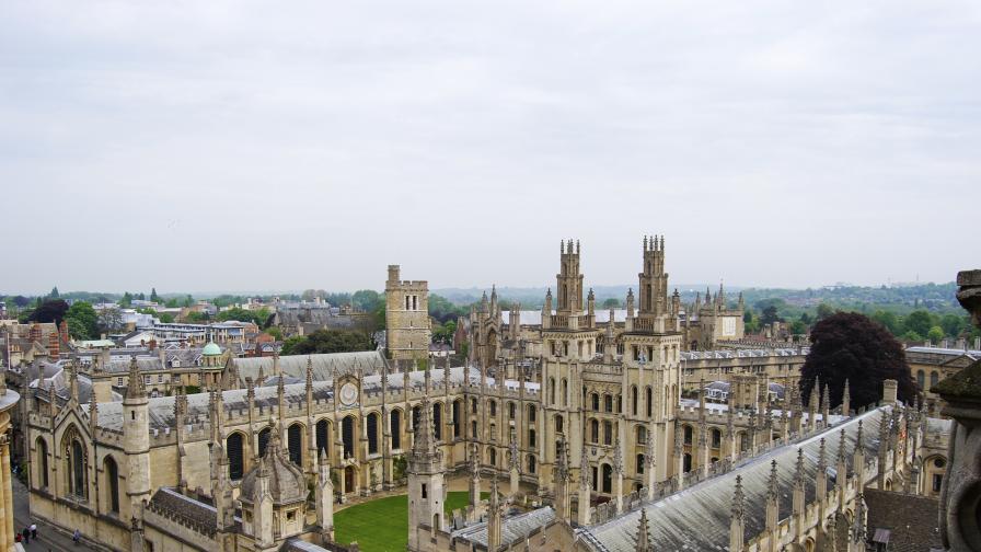 Университетът в Оксфорд за първи път оглавен от жена