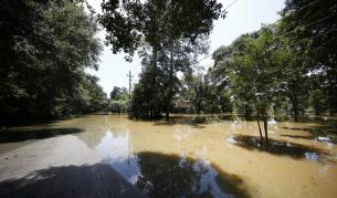 Жертвите от наводненията в Тексас и Оклахома се увеличават