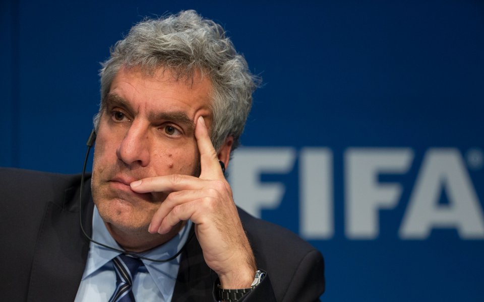 Разпадът продължава: Още един шеф във ФИФА хвърли оставка