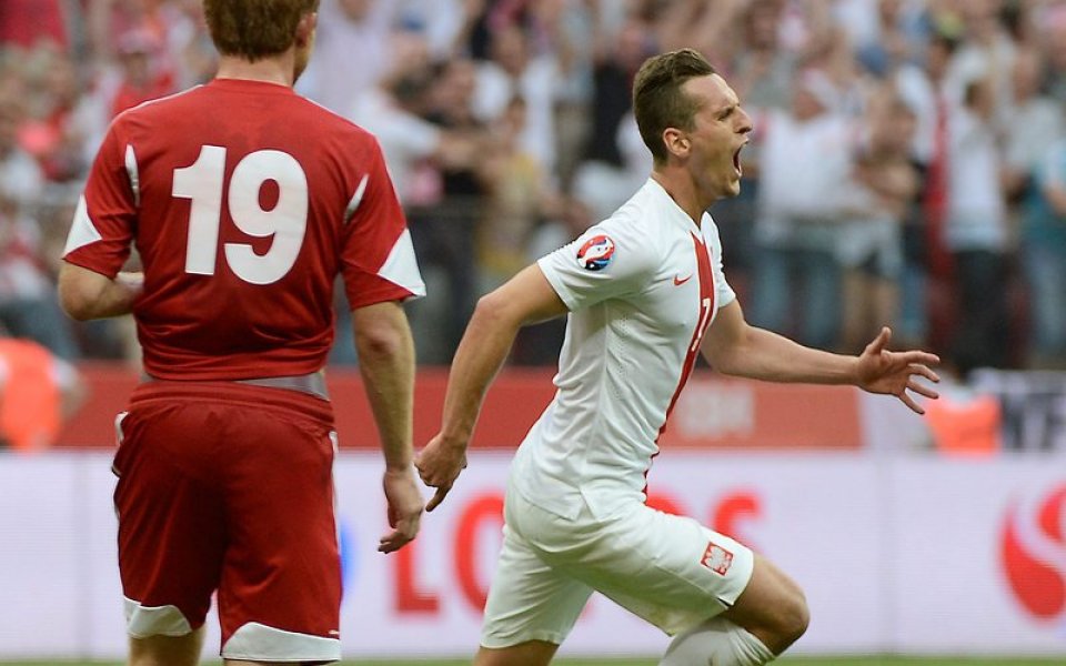 Полша гледа към Евро 2016, Ирландия и Шотландия с хикс