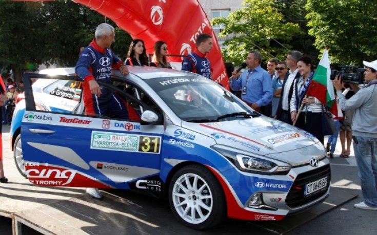 Стартира едномарковия шампионат Hyundai Racing Trophy