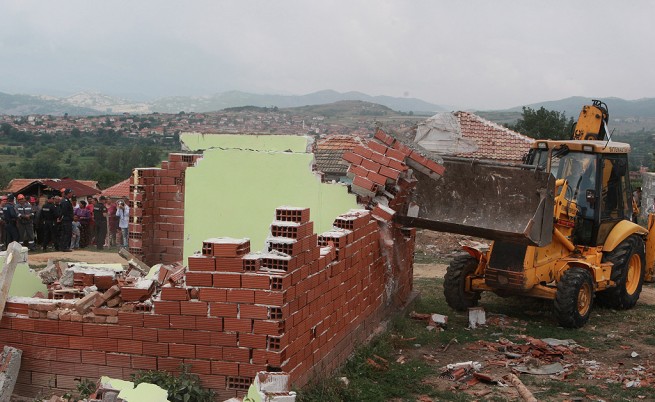 МРРБ: Предстои да бъдат съборени още 20 строежа в Гърмен