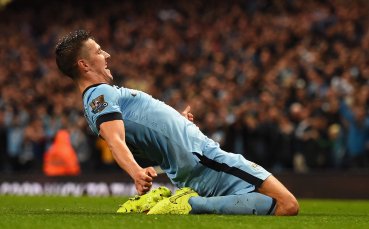 Ливърпул ще мъти водата на Юве и Интер за Йоветич