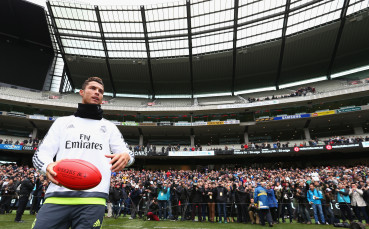 СНИМКА: Роналдо умили феновете си със сладко селфи