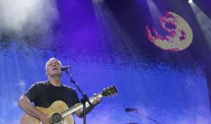 Сигнал от гара вдъхновил Дейвид Гилмор за нова песен