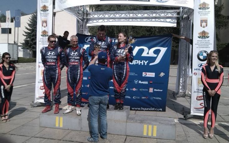 СНИМКИ от награждаването на призьорите в рали България 2015