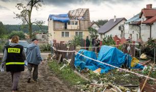 Последствията от бурята в Полша