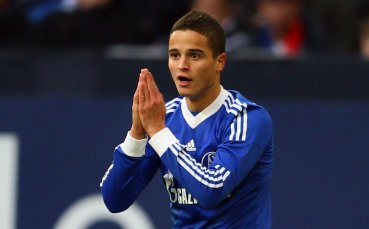 Афелай подписа със Стоук Сити