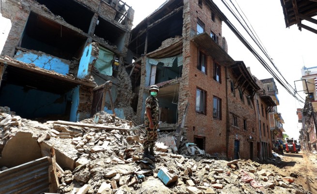 Има голям риск от ново мощно земетресение в Непал