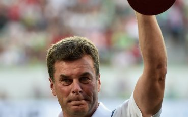 Хекинг удължи договора си с Волфсбург