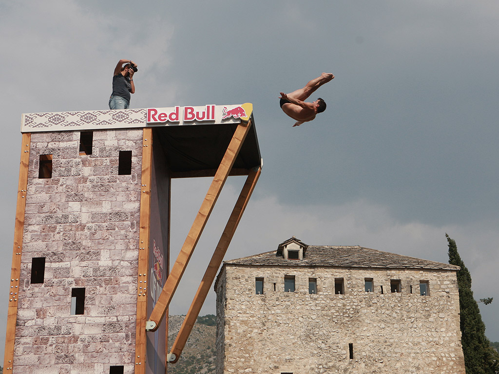 Ден първи от Red Bull Cliff Diving World Series в Мостар /Босна и Херцеговина