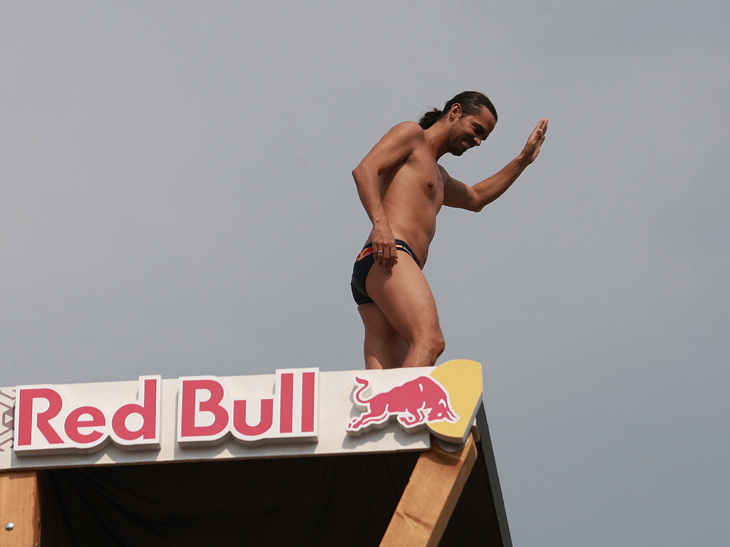 Ден първи от Red Bull Cliff Diving World Series в Мостар /Босна и Херцеговина