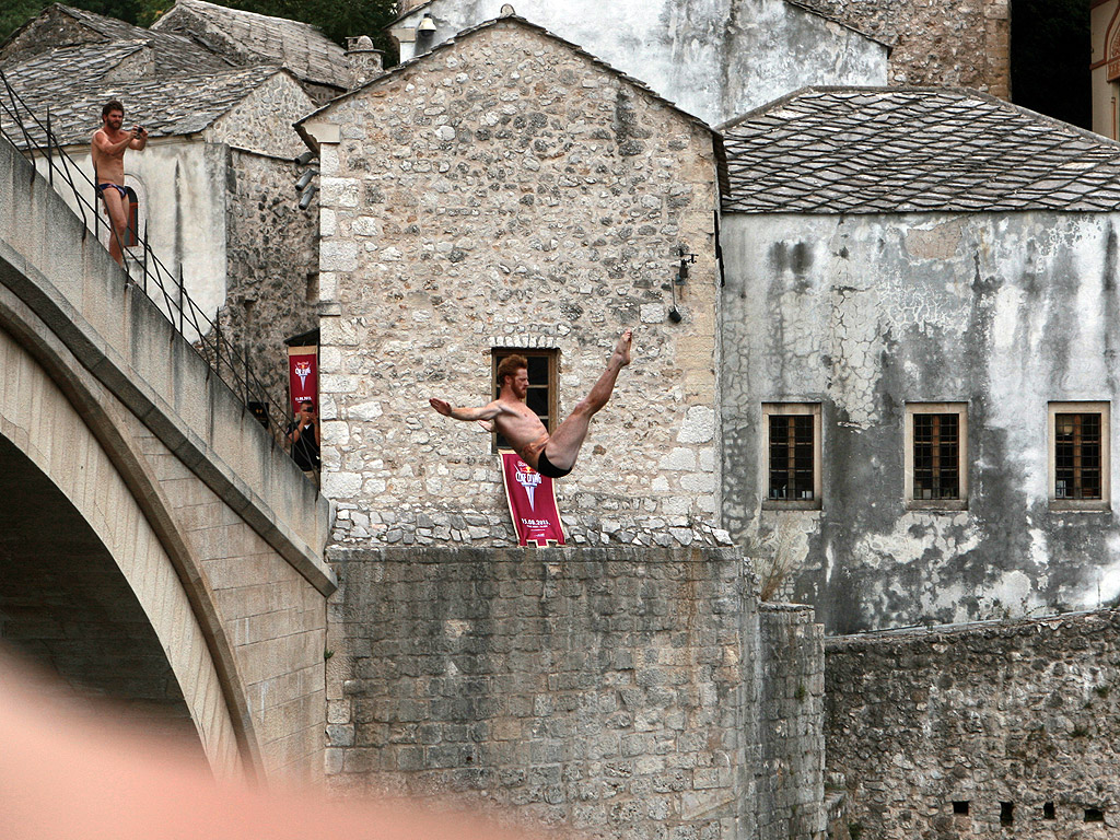 Ден първи от Red Bull Cliff Diving World Series в Мостар /Босна и Херцеговина