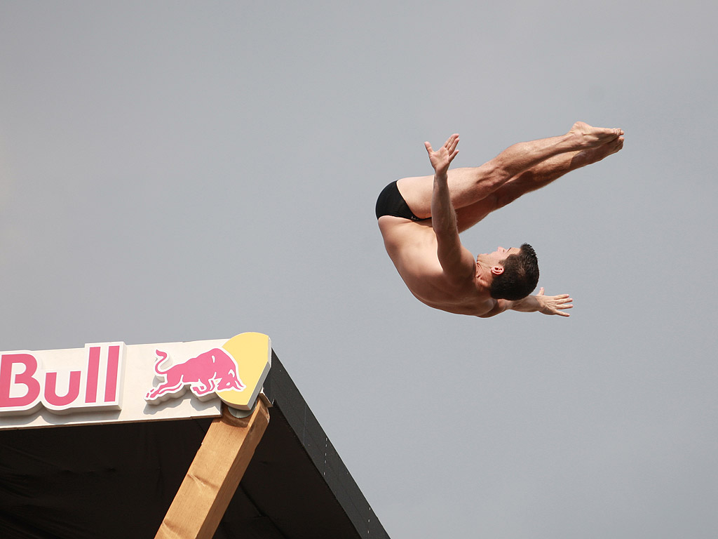 Ден първи от Red Bull Cliff Diving World Series в Мостар /Босна и Херцеговина