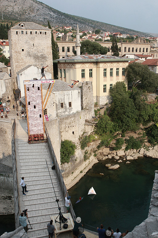 Ден първи от Red Bull Cliff Diving World Series в Мостар /Босна и Херцеговина