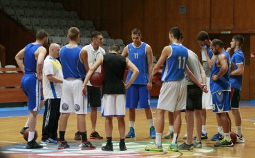 СНИМКИ: Баскетболният Левски с първа тренировка