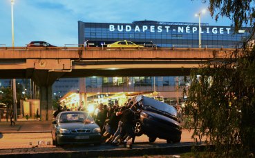 Бой и малко футбол в дербито на Дунава