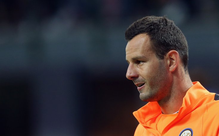 Ханданович кандиса за новия договор с Интер