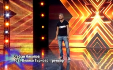 ВИДЕО: Футболен треньор шашна журито в 