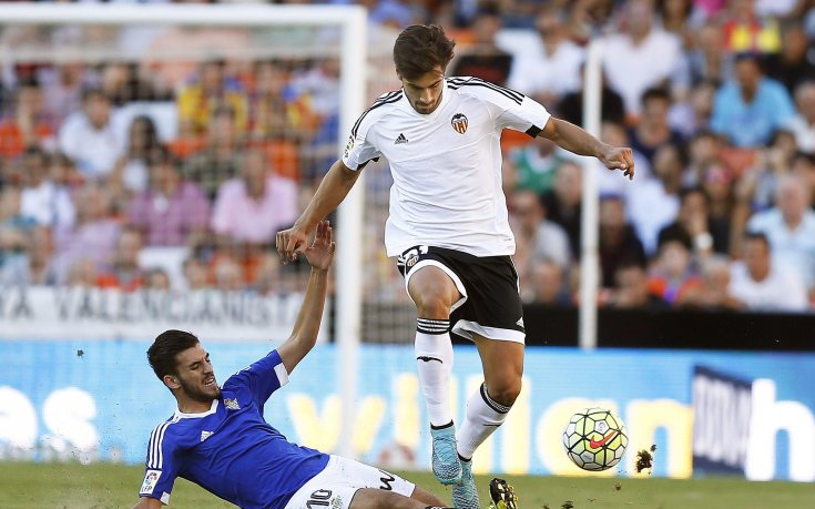 Валенсия се издъни срещу 10 от Бетис