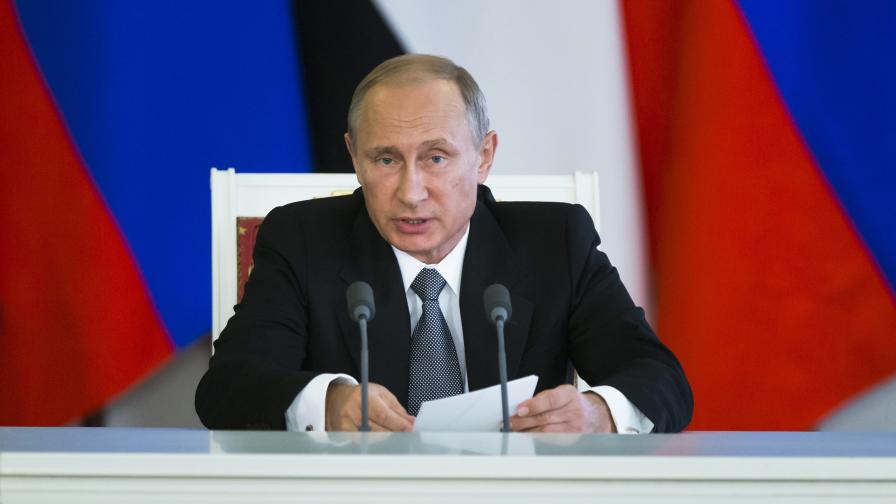 Путин: Помагаме на легитимната армия на президента Башар Асад