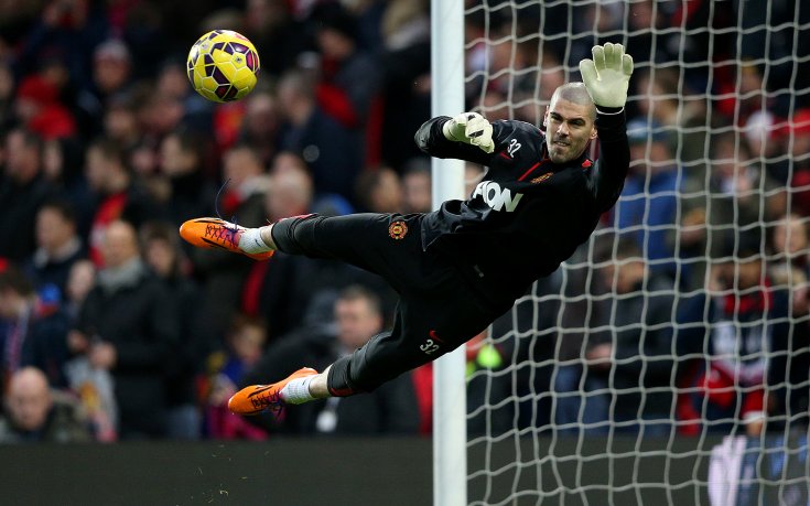 Ван Гаал държи Валдес на дистанция от първия отбор