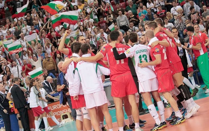 Излъчват на видеостена пред Арена Армеец 1/4-финала на България