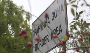 Приятел на граничаря, убил мигрант: Той не е агресивен