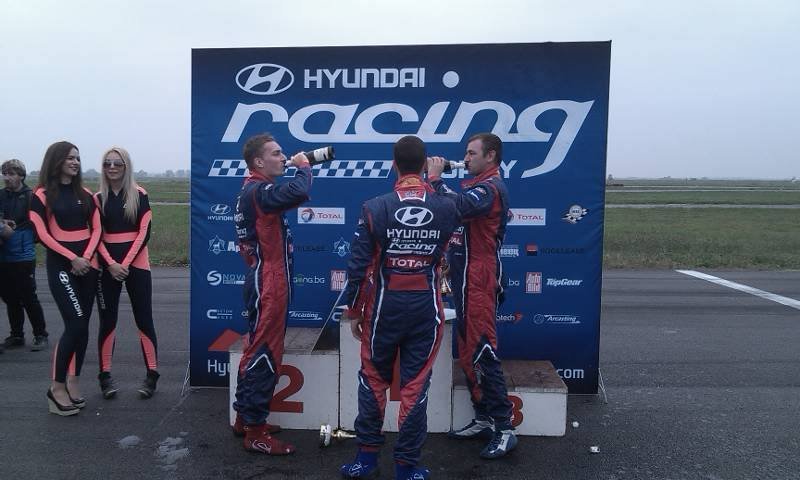 Hyundai Racing Trophy1