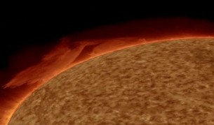 НАСА показа мощно слънчево изригване (видео)