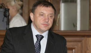 Алексей Петров