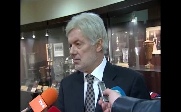 Михов при представянето на книгата си: 2008-а година бе фатална за ЦСКА