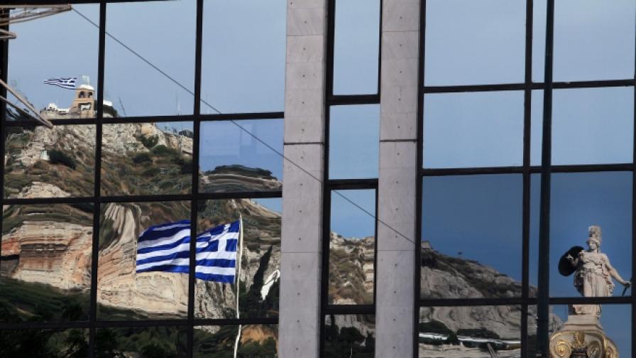 Обща стачка блокира Гърция за 24 часа