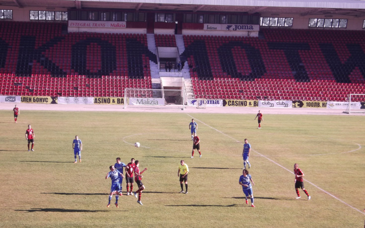 Новият Локо Сф гони 20-а поредна победа