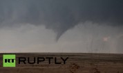 USA: Massive tornado keeps spinning after hitting Texas oil refinery