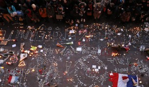 САЩ: В атентатите  в Париж са участвали поне 20 души