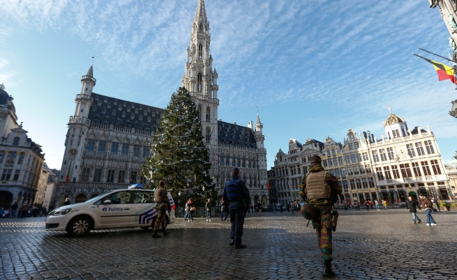 В Белгия задържаха още петима предполагаеми терористи