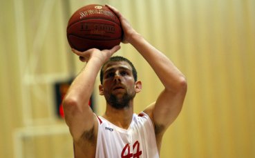 Чавдар Костов с 16 точки при загуба на Кавала в гръцкото първенство