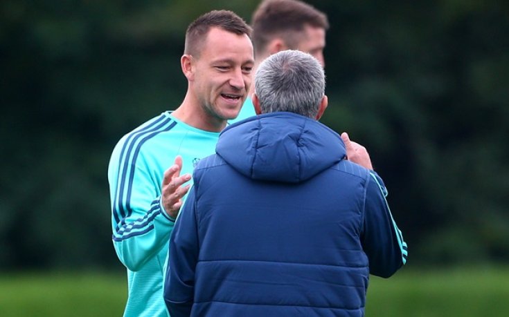 Моуриньо вярва, че Тери ще е на линия за Тотнъм