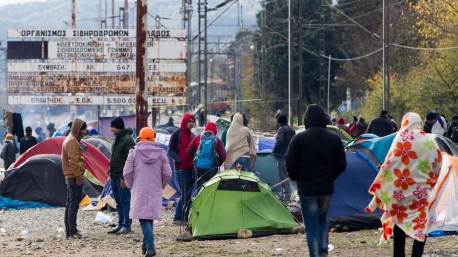 Палатковият лагер на границата между Гърция и Македония