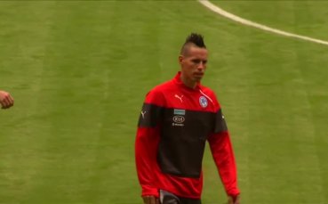 ВИДЕО: Корави отбори са в трета урна при жребия за Евро 2016