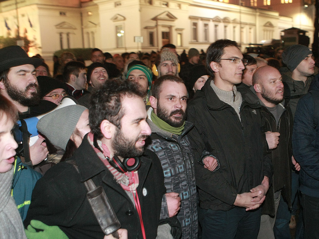 Еколози и протестиращи се обединиха срещу мафията в държавата