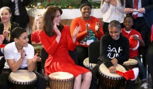 Кейт Мидълтън отиде на детско коледно парти