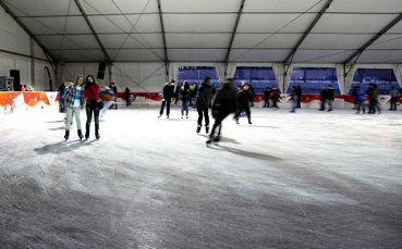 Ледената пързалка 